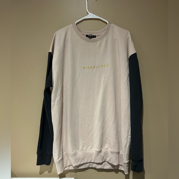 Misguided tall sweatshirt size 4 - Picture 10 of 10